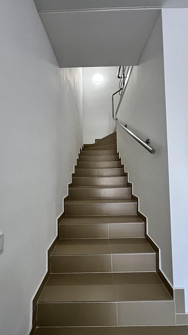 Продаж 2-поверховий Будинок з ділянкою 1 сот 90 кв.м 2 кімн. на Заводська вул. Старий Яричів - фото 5