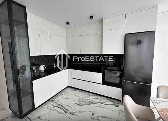 Продаж Квартира 3-кімнатна, 12/24 поверх на вул. Івана Виговського Kiev