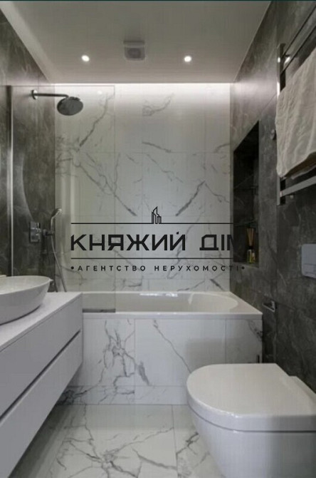Продаж двокімнатної квартири з дизайнерським ремонтом в ЖК Київ - фото 12