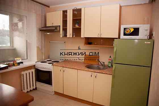 Оренда Квартира 1-кімнатна на вул. Антоновича Киев