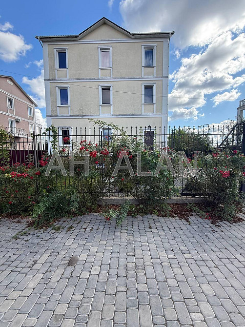 Оренда Будинок 5-кімнатний на Київська вул., 15 Ходосівка - фото 1