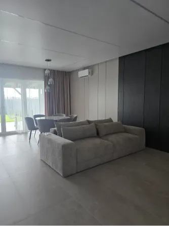 Оренда 2-поверховий Котедж з ділянкою 2.5 сот 120 кв.м 4 кімн. на Вишнева Сторожниця