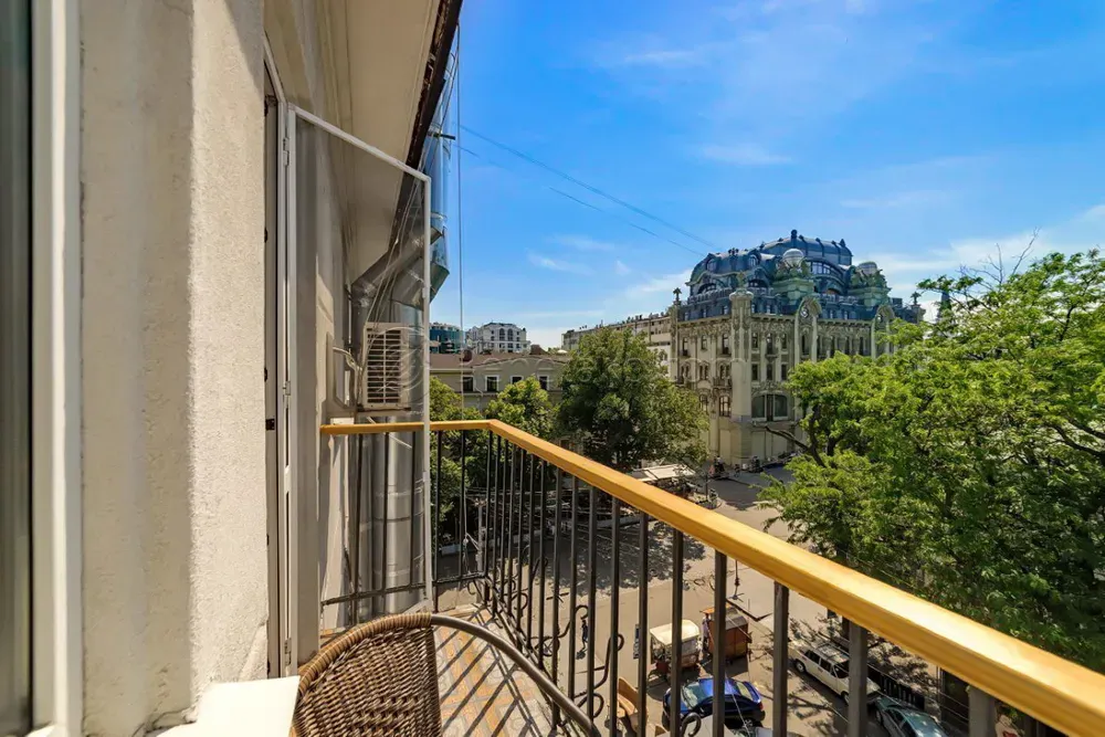 For rent 3-room Apartment 70 sq.m Дерибасовская, 20 Odessa - photo 4