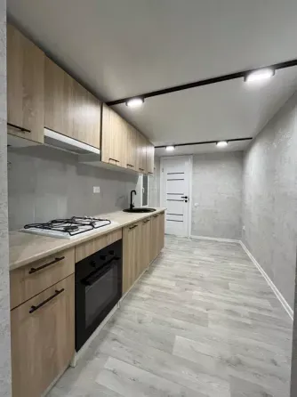 Продаж Будинок на Бережна Dnipro