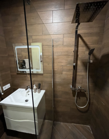 Квартира ! Подобово! Чернівці