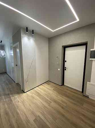 Продаж Квартира 2-кімнатна, 5/10 поверх на вул. Домбровського Zhytomyr