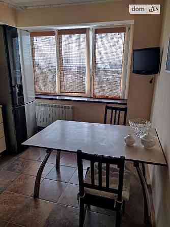 Оренда Квартира 2-кімнатна, 19/20 поверх на ул. Юрия Литвинского, 64 Київ