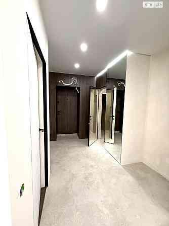 Продаж Квартира 1-кімнатна, 3/4 поверх на Володимирська вул., д. 76-Б Kiev