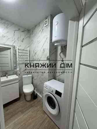 Оренда Квартира 1-кімнатна, 2/25 поверх на Академика Глушкова просп. Киев