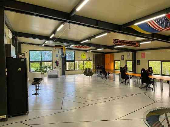 Оренда офісне приміщення на улица Садовая, д.132 приміщень - 3, поверх - 3/3 Киев