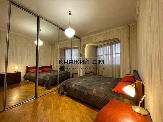 Оренда Квартира 3-кімнатна, 9/16 поверх на Гната Юры ул. Kiev