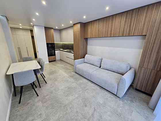 Продаж Квартира 1-кімнатна, 5/10 поверх Uhornyky (Kolomyiskyi raion)