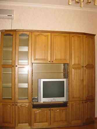 Оренда Квартира 3-кімнатна, 3/4 поверх на ул. Владимирская Киев