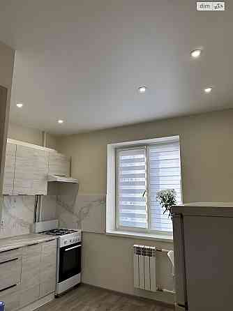 Оренда Квартира 1-кімнатна, 5/9 поверх на Драгоманова, 7а Київ