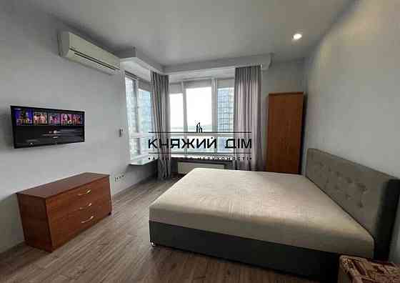 Оренда Квартира 1-кімнатна, 16/23 поверх на Заречная ул. Киев
