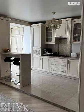 Продаж Квартира 3-кімнатна, 7/9 поверх на Зоряна Луцьк