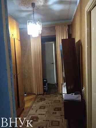 Продаж Квартира 4-кімнатна, 1/9 поверх на 15 квітня Ternopil'