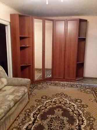 Оренда Квартира 3-кімнатна, 6/9 поверх на ул. Миропольская, 3 Kiev