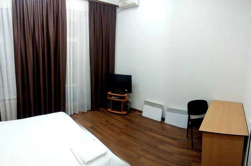 Оренда Квартира 1-кімнатна, 2/4 поверх на ул. Малая Житомирская Київ - фото 3