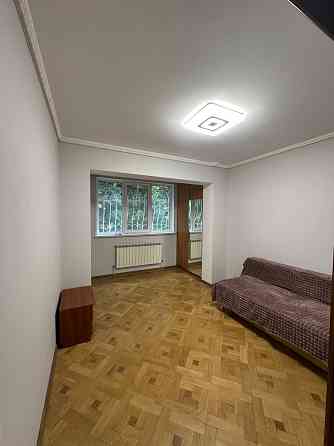 Продам 3-х комнатную в районе парка Победы Одеса