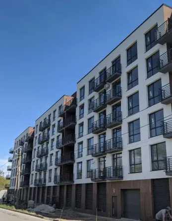 For sale 1-room Apartment 64.3 sq.m вул. Львівська Briukhovychi (m Lviv raion)