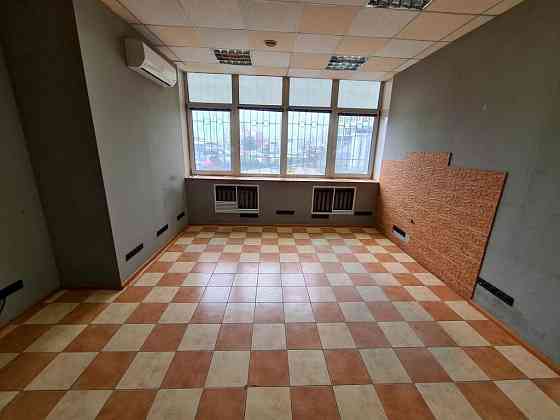 Оренда приміщення вільного призначення на улица Срибнокильская, д.1 приміщень - 2, поверх - 1/30 Киев