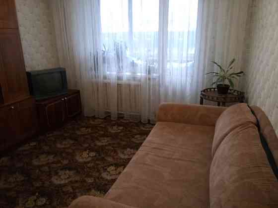 Оренда Квартира 2-кімнатна, 5/9 поверх на Рижская ул., 14 Київ