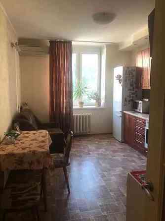 Оренда Квартира 1-кімнатна, 2/18 поверх на Харьковское шоссе Київ