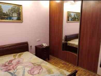 Оренда Квартира 3-кімнатна на ул. Николая Голего, 5 Київ