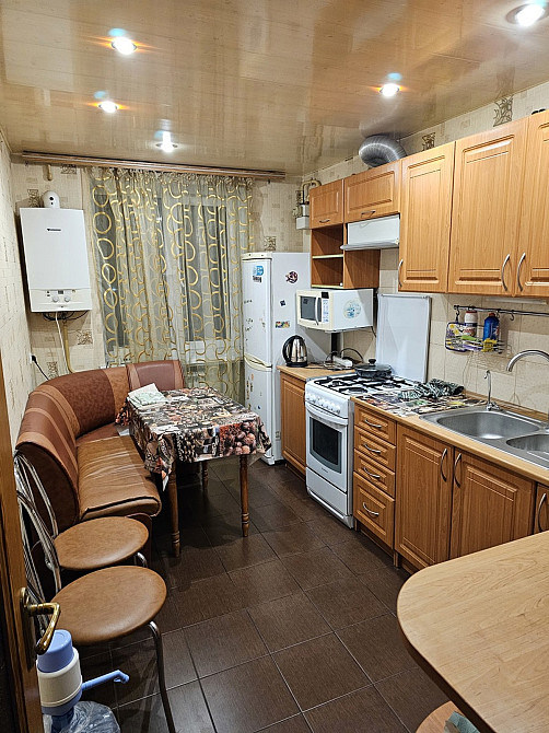 Продаж Квартира 4-кімнатна, 9/9 поверх на Осенняя ул., 13 Б Дніпро - фото 1