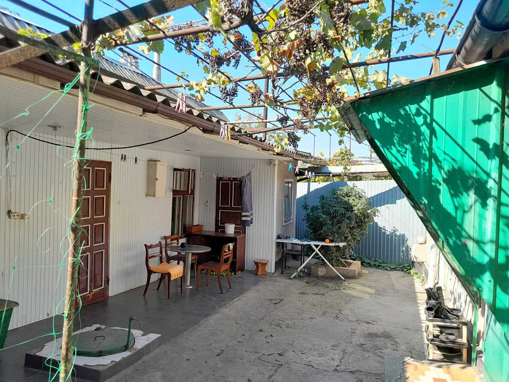 Капитальный дом в районе Рыбпорта Бурлача Балка - фото 1