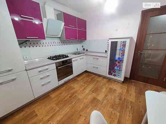 Оренда Квартира 1-кімнатна, 7/10 поверх на героїв Крут Vinnytsya