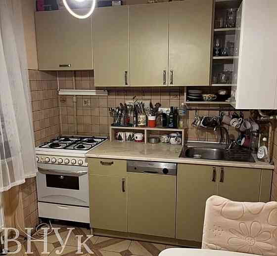 Продаж Квартира 2-кімнатна, 2/5 поверх на Шухевича Ужгород