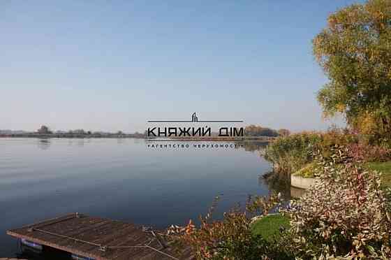 БЕЗ КОМИССИИ! Продажа резиденции в с. Вишенки, с своим пляжем. № 2210523 