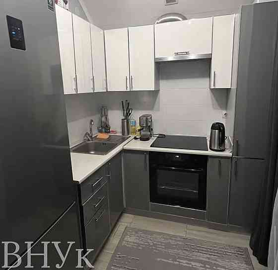 Продаж Квартира 2-кімнатна, 6/6 поверх на Богомольця, 19 Uzhhorod