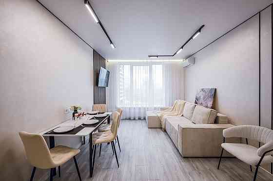 Продаж Квартира 2-кімнатна, 4/25 поверх на Всеволода Змієнка вул., д. 30/39 Kiev