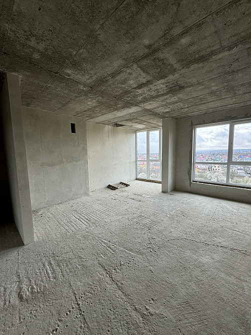 Продаж Квартира 3-кімнатна, 6/10 поверх на вул. Набережна Івано-Франківськ - фото 2