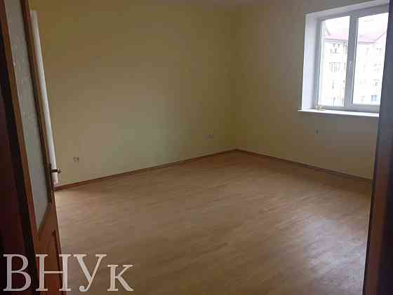 Продаж Квартира 3-кімнатна, 9/10 поверх на вул. Залізнична Львів