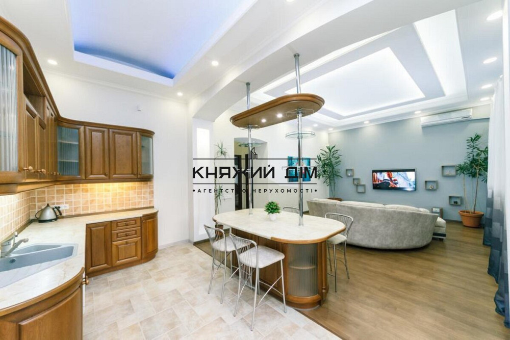 Без комісії Простора 3-х к. Кв. студія, біля ст. м. Площа Льва Толстого. № 1137355 Kiev - photo 13