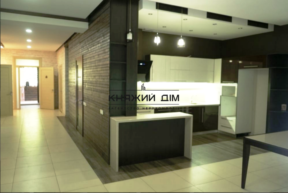 Дом 300 м2 в Романкове 6 спален,на участке ландшафтный дизайн на 16 сотка в 25 км от Киева  - фото 7