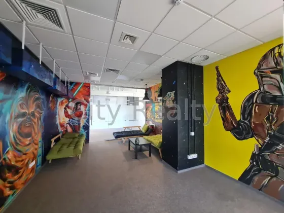 Здається Офісні приміщення площа 464.4 кв.м 5-й поверх Київ Кирилівська 15А Київ