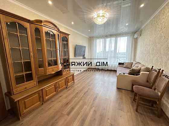 Оренда Квартира 1-кімнатна, 22/26 поверх на Армянская ул. Киев