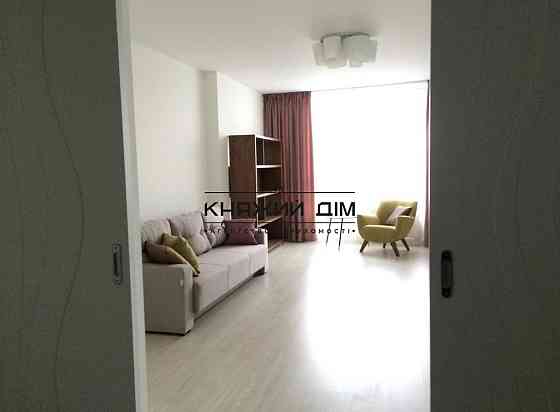 Продаж 2 кімнатної квартири м. Васильківська КОД 21147140 Киев