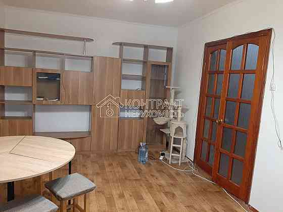 Продаж Квартира 3-кімнатна, 1/9 поверх на вул. пр.Жуковського Харків