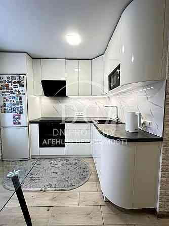 Продаж Квартира 2-кімнатна, 10/16 поверх на Метробудівська вул., 17 Дніпро