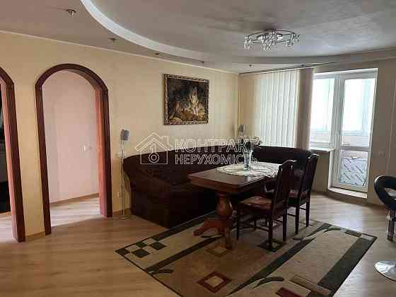 Продаж Квартира 3-кімнатна, 9/10 поверх на вул. Харківських Дивізій Харків