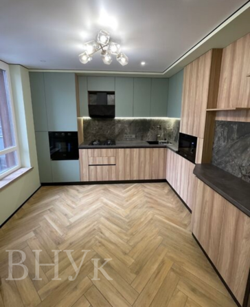 Продаж Квартира 3-кімнатна, 5/10 поверх на пров. Цегельний Тернопіль