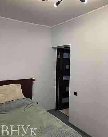 Продаж Квартира 4-кімнатна, 3/3 поверх на вул. Шопена Тернопіль