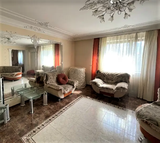 Дом с бассейном и камином на Фонтане Одеса