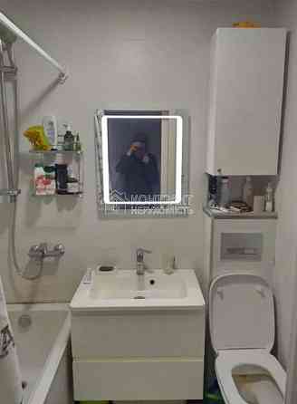 Продаж Квартира 2-кімнатна, 4/5 поверх на вул. Владислава Зубенка Kharkiv